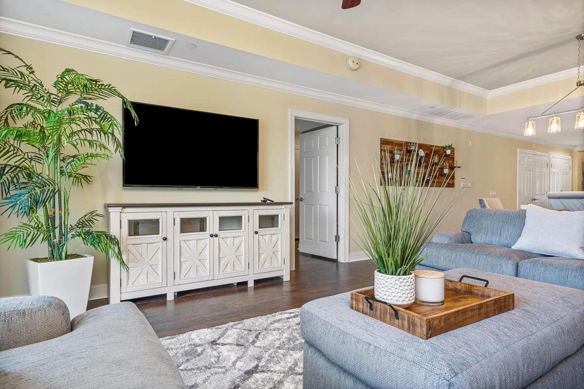 Condo with Open Access | Porch | Reunion Resort in Kissimmee, Florida, United States — photo 2