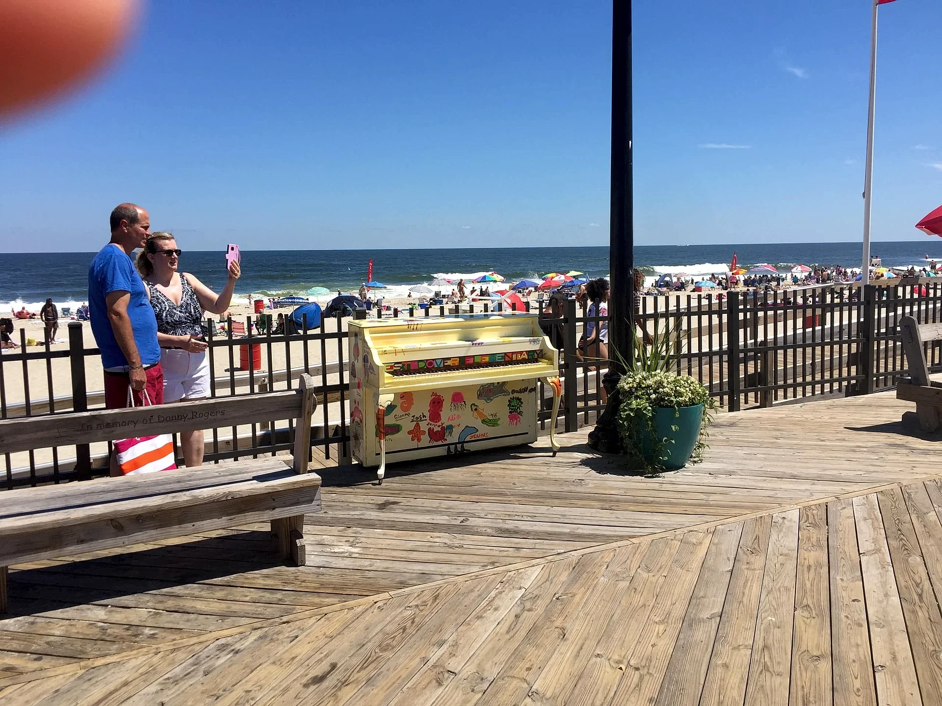 WOW! 4-Bdrm, 2-Bthrm 2-Level Home, Pets allowed in Seaside Heights, New Jersey, United States — photo 2