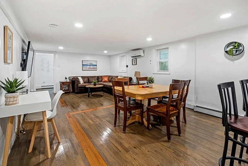Wow: a 5-bedroom 2-bathroom Beach Block. in Seaside Heights, New Jersey, United States — photo 5