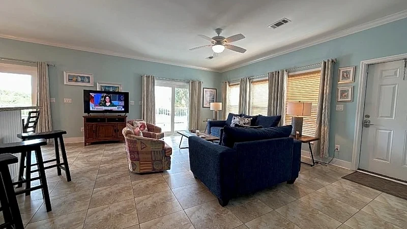 Sunset Pointe at Vaca Cove 4BR 3 BA Ocean View w/ Dock in Marathon, Florida, United States — photo 3