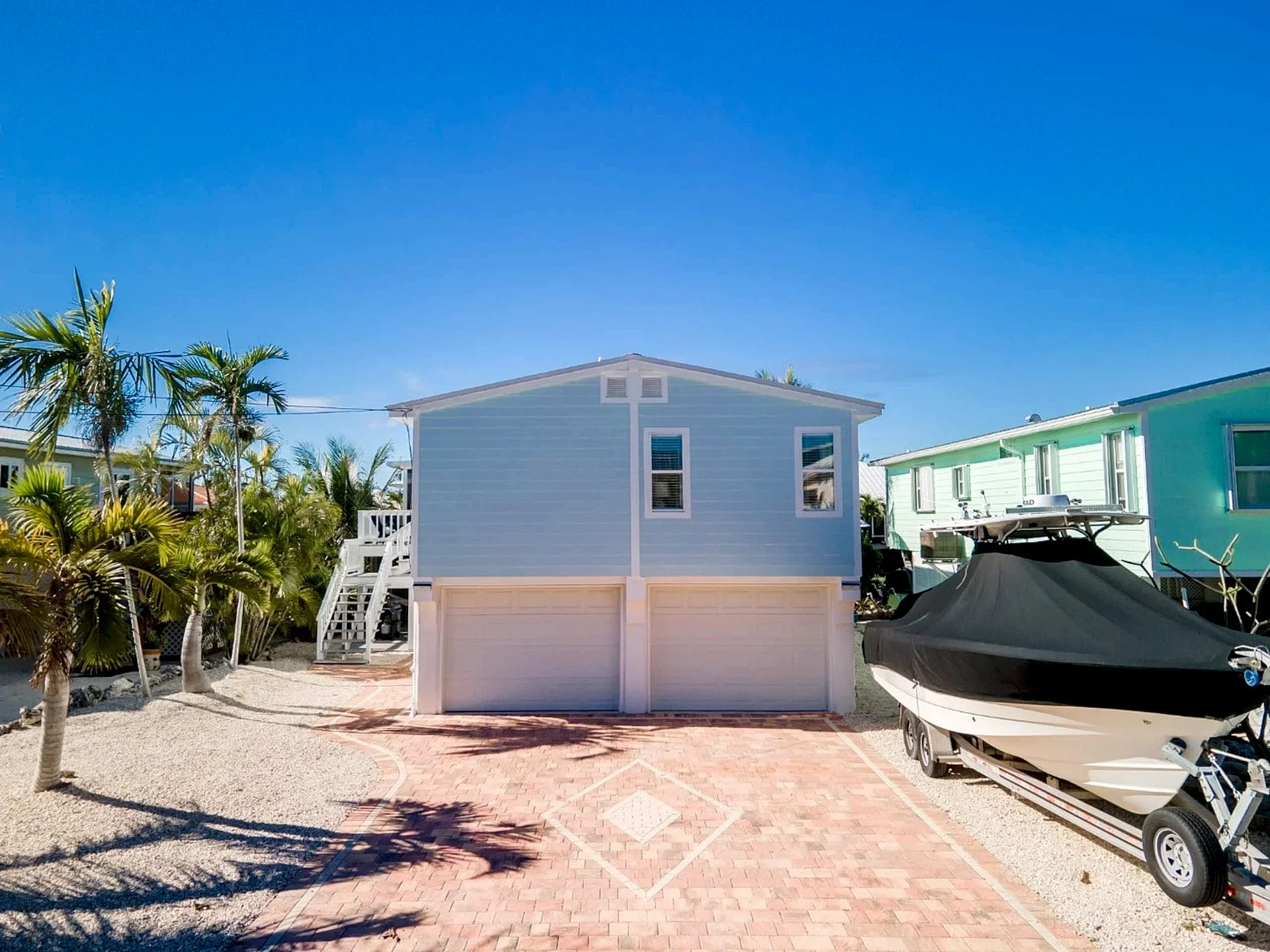 Angler's Retreat updated 3-bedroom, 2-bath home just minutes from Sombrero Beach! in Marathon, Florida, United States — photo 4