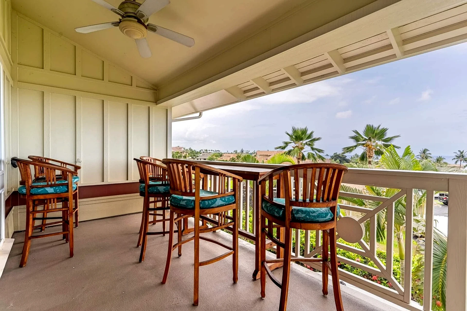 Alii Cove II-4 | 30-Day Kona Retreat Alii Drive in Kailua-Kona, Hawaii, United States — photo 3