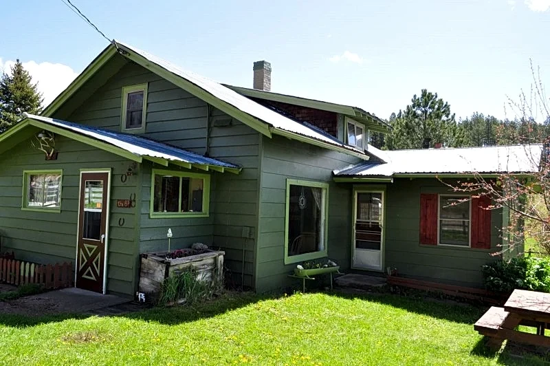 Berry Eagle Retreat: Private Farmhouse on 80 Acres