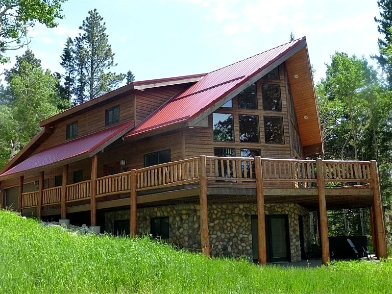 Deep Snow Lodge | 5 Bdrm w/Hot Tub & Game Room