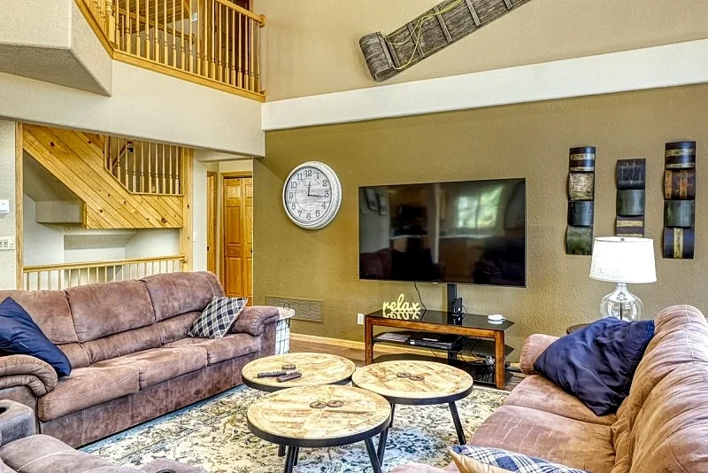 Aspen Lodge - Close to the slopes! in Lead, South Dakota, United States — photo 4