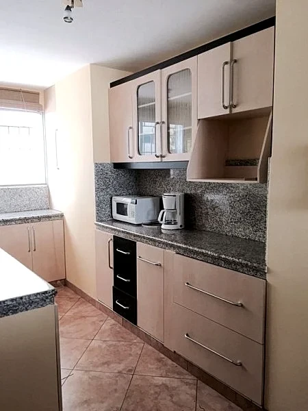 Ocean Views 2 Bedroom Condo in Salinas, Santa Elena, Ecuador — photo 4