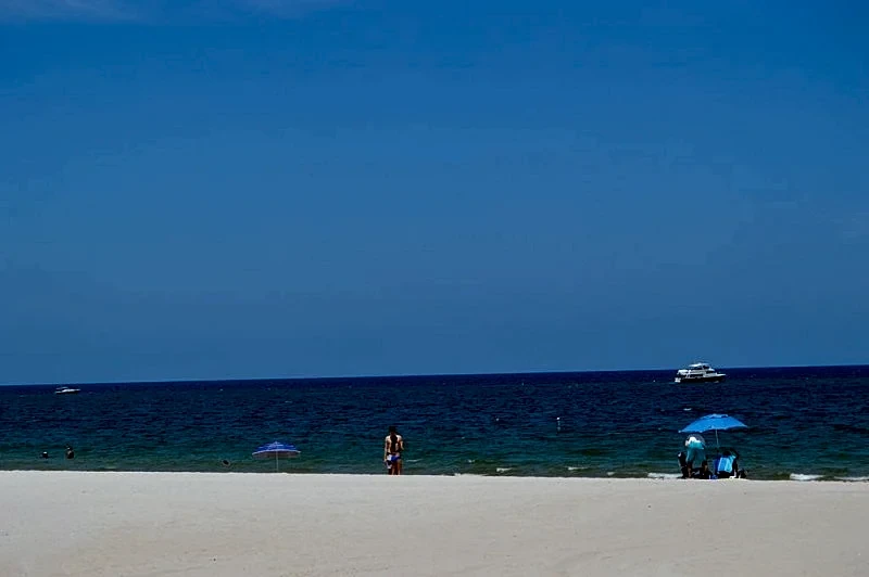 Just Steps to the Beach! Kick Off Your Shoes, Relax, You're at Beach Bungalow