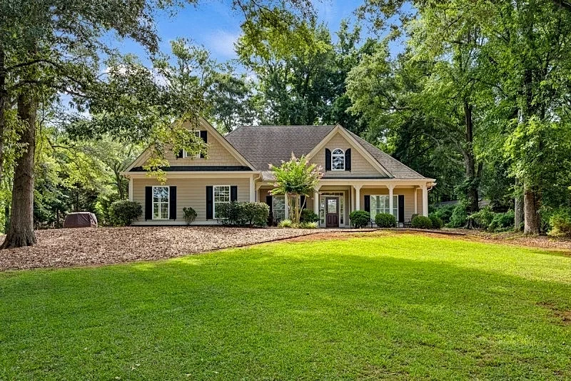 THE PEACHTREE ABODE