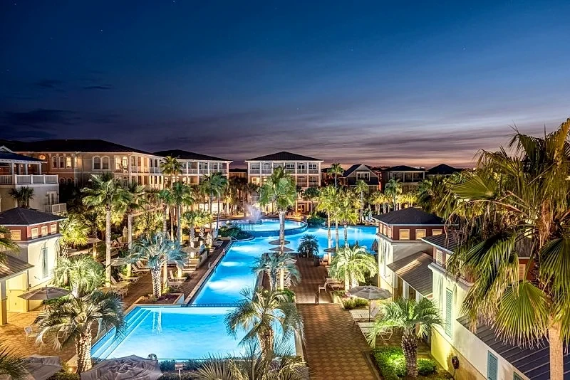 "NEW" The Amazing Pool Deck House 1 blck to "Private Beach Access" in Alys Beach, Florida, United States — photo 4