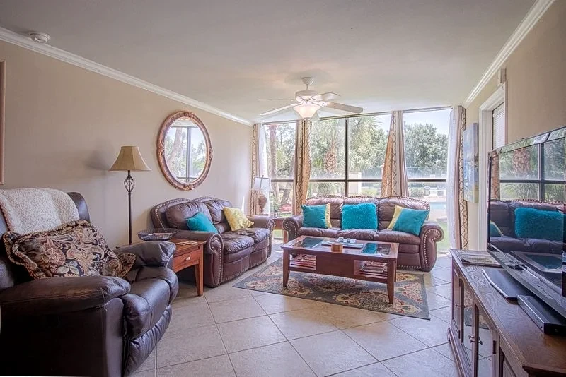 Sunshine On My Mind! Biloxi Beach-- That's A Sign! 2 Bedroom/2 Bath-Sleeps 6!