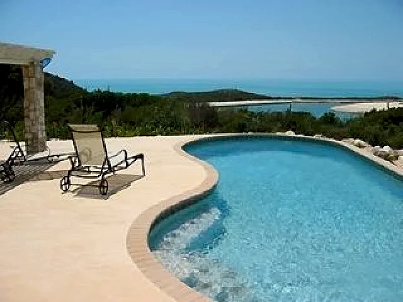 Sunshine House - Private Villa w/ Ocean Views in Providenciales, Caicos Island, Turks And Caicos Islands — photo 3