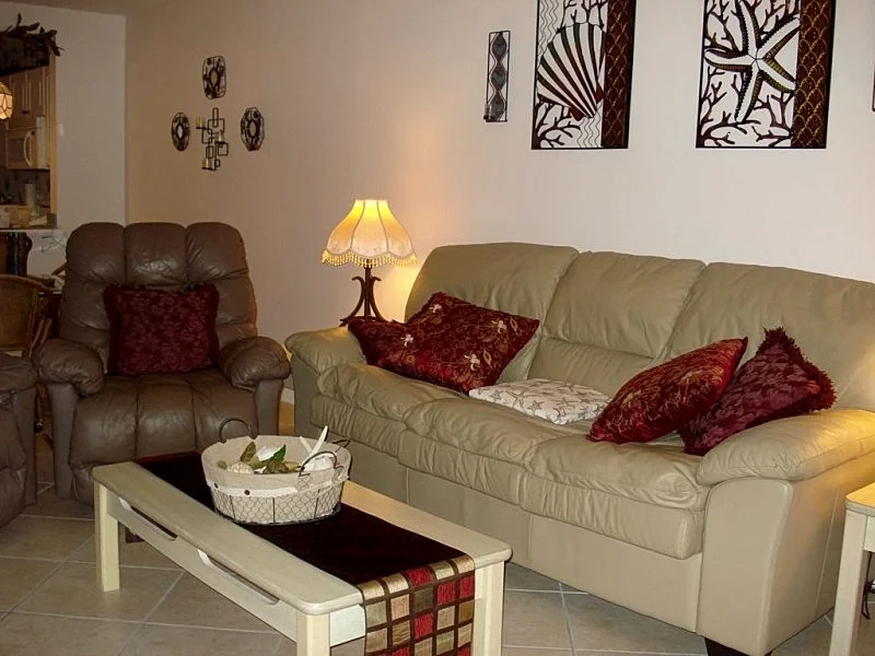 Enchanting Beachfront 'Toes in the Sand' Condo in Siesta Key, Florida, United States — photo 2