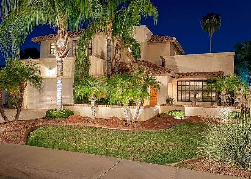 Casa Kierland | Entertainers delight in sought after Kierland with Diving Pool & Spa in Phoenix, Arizona, United States — photo 1