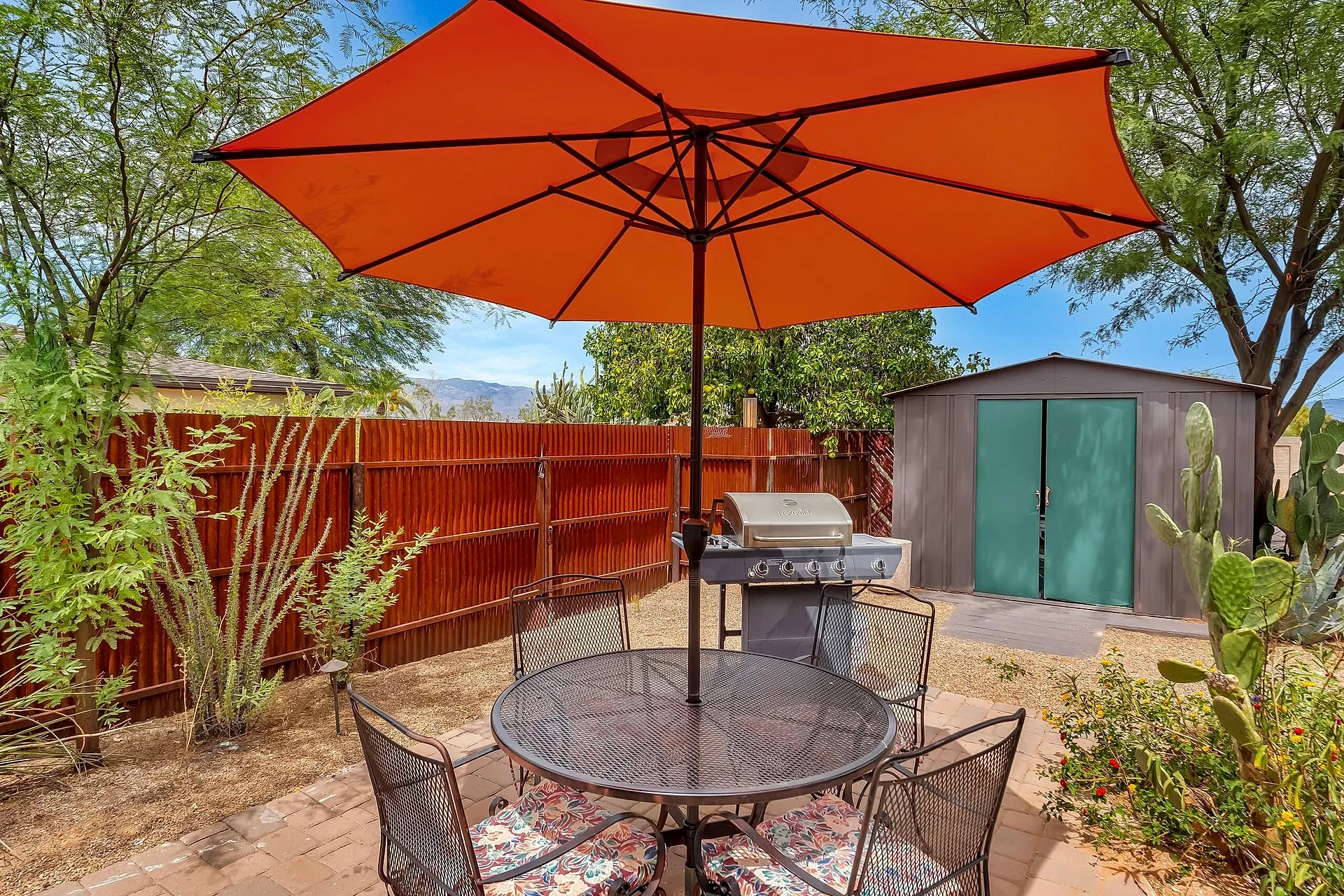 The Tucsonan Style Casita, Fully fenced & Pet Friendly! in Tucson, Arizona, United States — photo 4