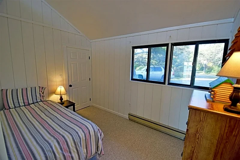 Shorefront Home on 20 Secluded Acres, Spectacular Ocean Views in Gouldsboro, Maine, United States — photo 2