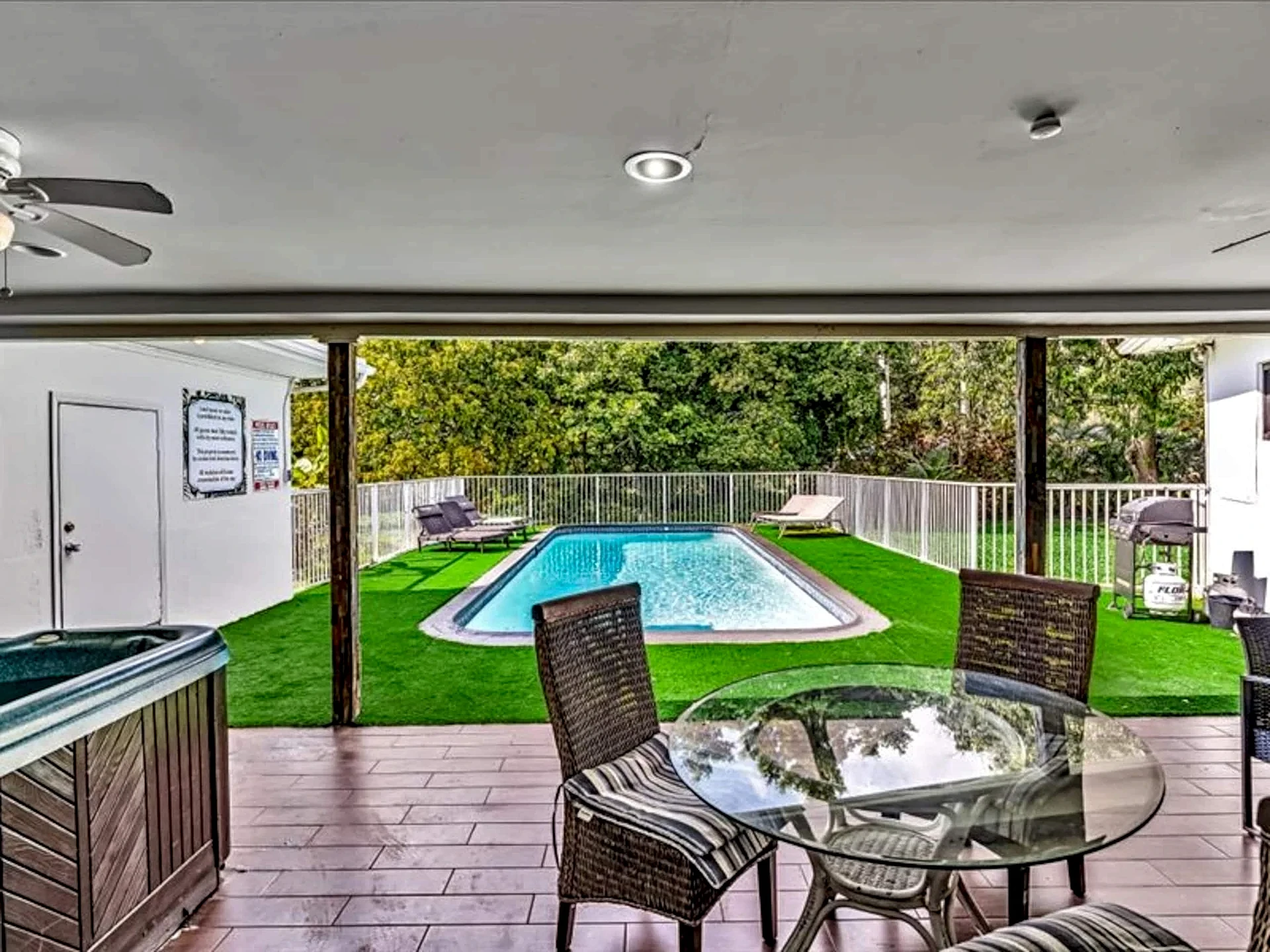 Plantation Oasis 5 bedrooms 3 Baths private pool in Plantation, Florida, United States — photo 5