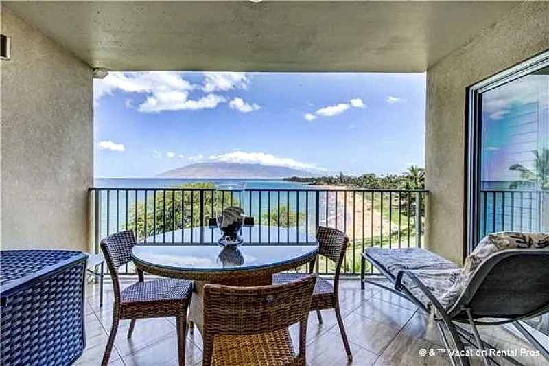 Royal Mauian 605 - Ocean View Condo, Newly Remodeled and Upgraded