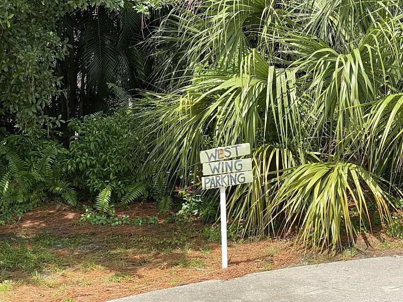 Near Beach, Pool, Paradise Awaits, Adult Only “The West Wing” in Seminole, Florida, United States — photo 3