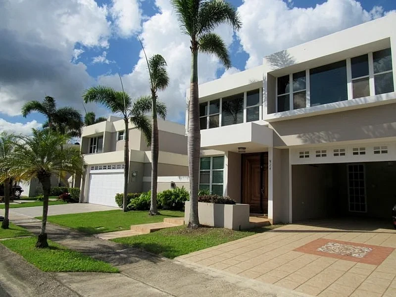 Contemporary 4 Bedroom Home at Exclusive Paseo Las Olas, Dorado