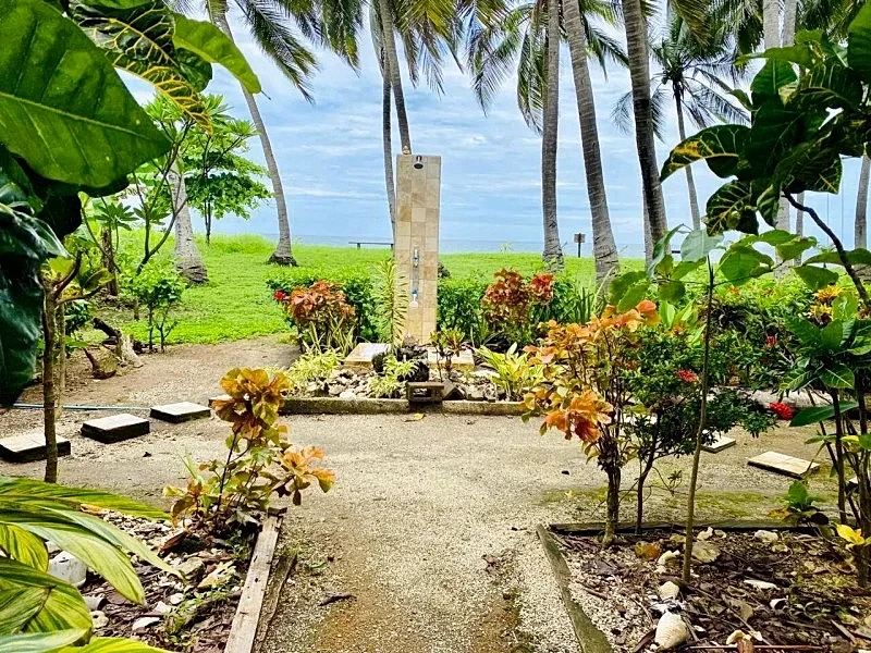 Costa Rica Paradise Right on the Beach!!! with FAST FIBER OPTIC WIFI included