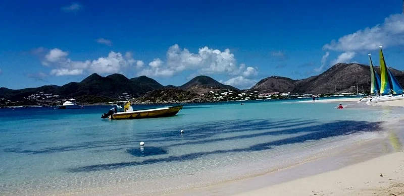 Ocean Front European Style Luxury in Cul De Sac, Sint Maarten — photo 2