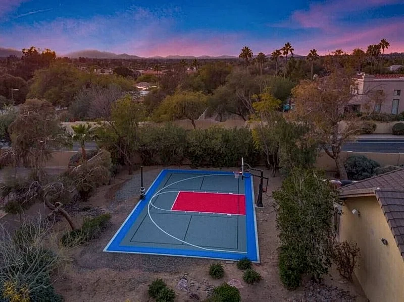 Million $ Dream Villa+Live in Luxury with It ALL+SportCourt+Putting Green+Hot Tub in Scottsdale, Arizona, United States — photo 3