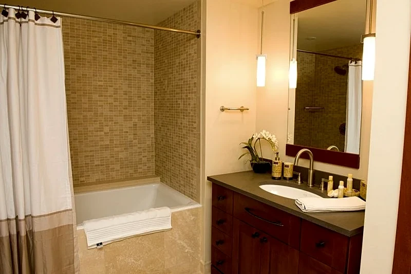 Luxury Ko Olina Beach Rental Panoramic Ocean View | 3BR 3BA 8th floor 2 parking in Kapolei, Hawaii, United States — photo 3
