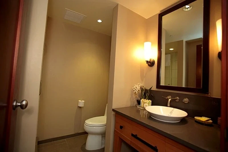 Luxury Ko Olina Beach Rental Panoramic Ocean View | 3BR 3BA 8th floor 2 parking in Kapolei, Hawaii, United States — photo 5