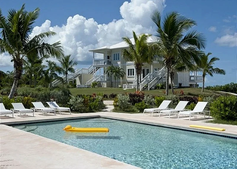 New Condo w/Htd Pool, Private Beach, 2-Ocean View, Golf Cart, AS SEEN ON HGTV