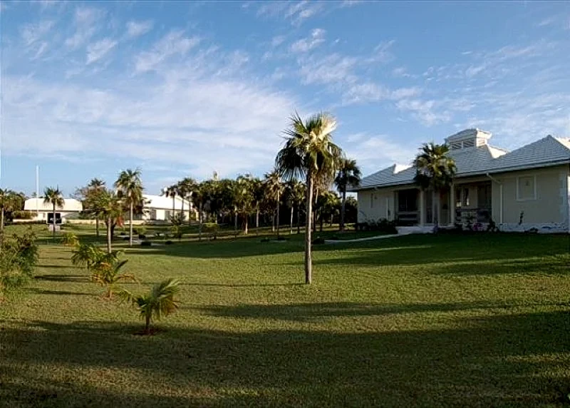 Secluded Beachfront Estate, 9 Acres & 725' of Private Frontage NEW HTD POOL!