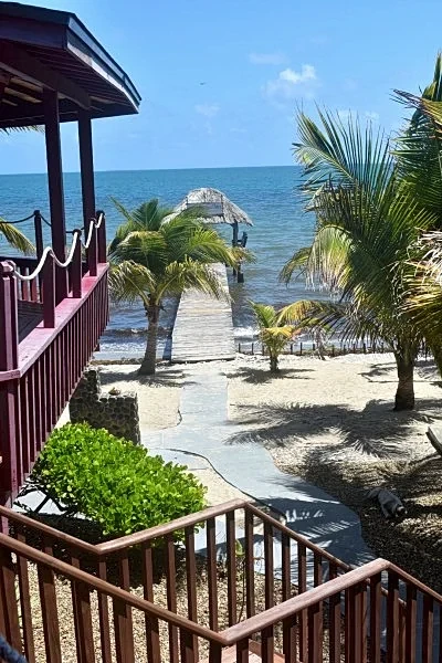 Cozy villa on the second floor – “Toucan” in Stann Creek, Belize — photo 2