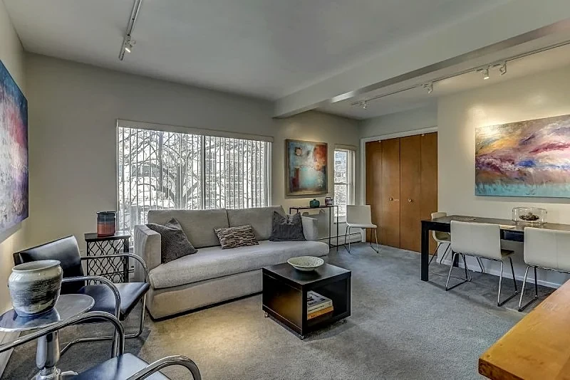 CD2 Central artist's loft in Ann Arbor, Michigan, United States — photo 3
