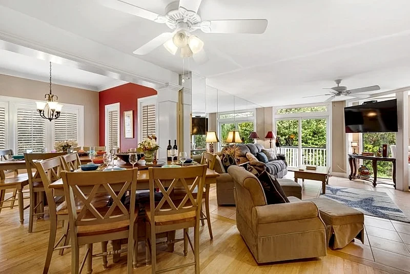 Luxurious CAROLINA ELEGANCE; 6/5; elevator; private pool; sleeps 16 in Isle Of Palms, South Carolina, United States — photo 5