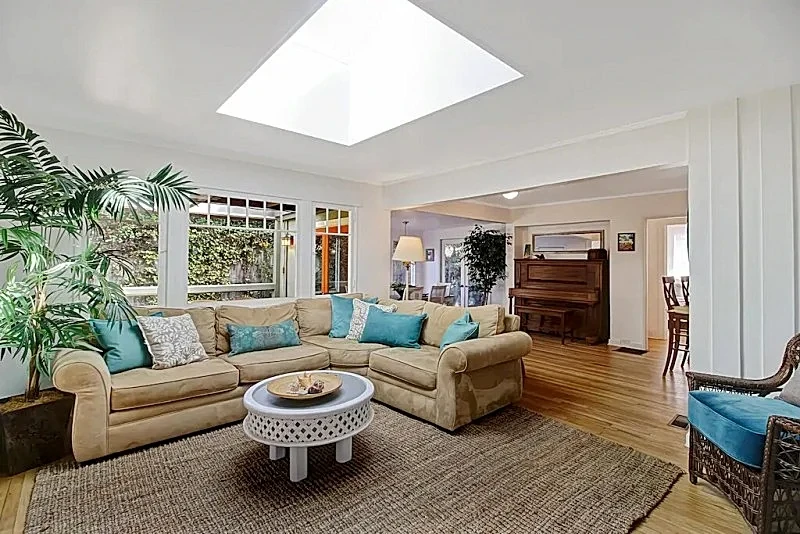 Hammonds Beach Haven w/ Yard, Deck & Sunroom-Walk to the beach, 1 block to Rosewood Miramar!