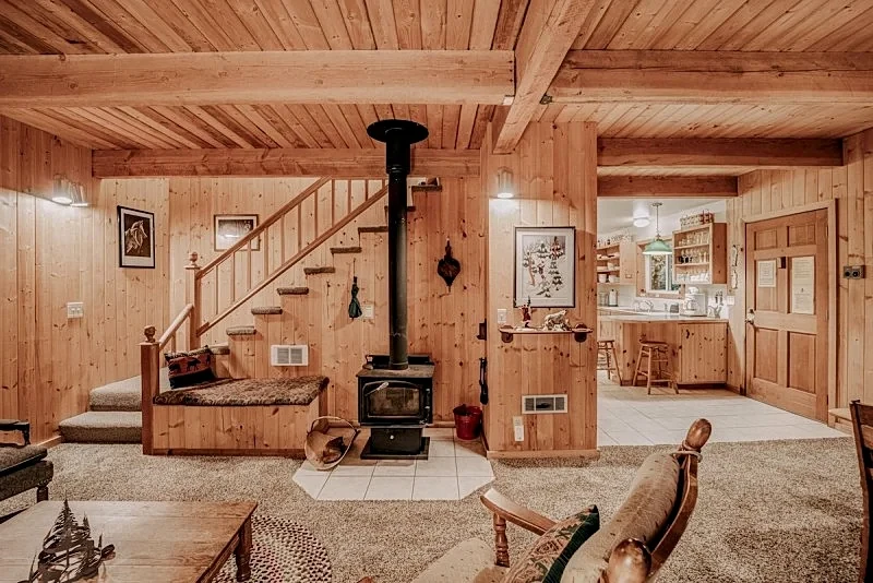 Mt. Baker Rim Cabin #32 - Pets Ok - Wood Stove in Deming, Washington, United States — photo 5