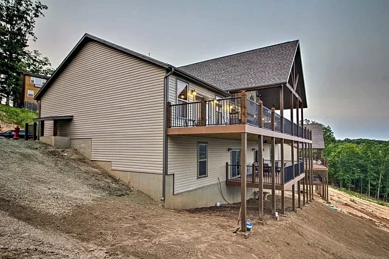 Summit - Grand Branson Cabin w/ Table Rock Lake View in Branson, Missouri, United States — photo 2