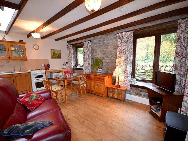 Lower Roselath Retreat