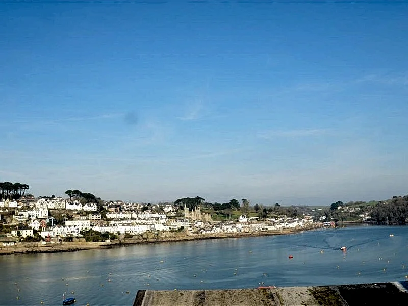 Photo 11