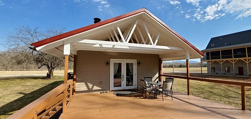 Steel Driver River Cabin
