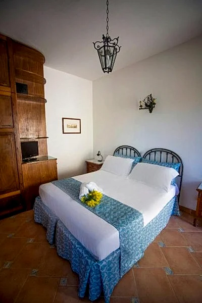 Photo 43