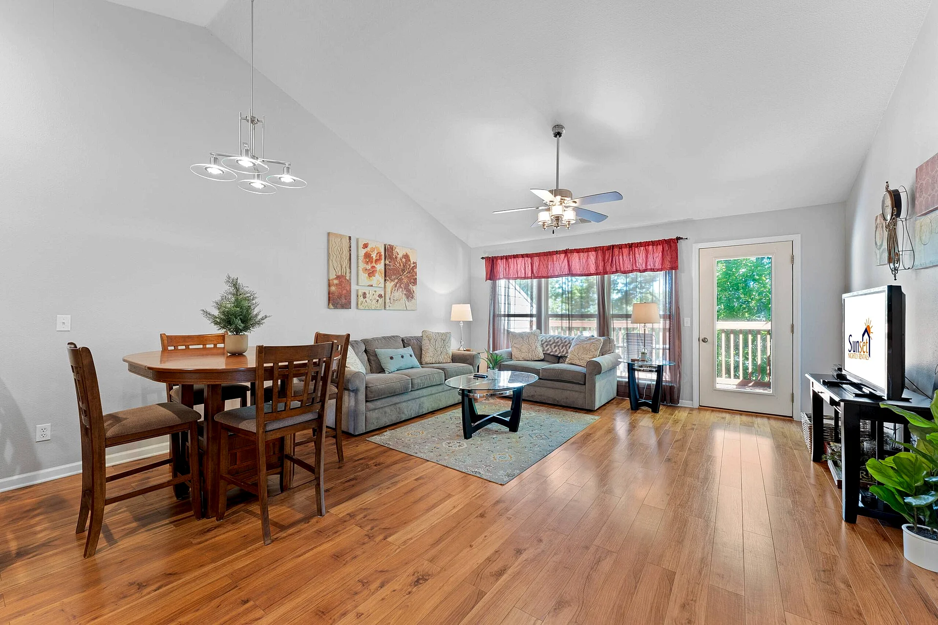 Heavenly Hideaway L144 Pet-Friendly 2BR Stonebridge