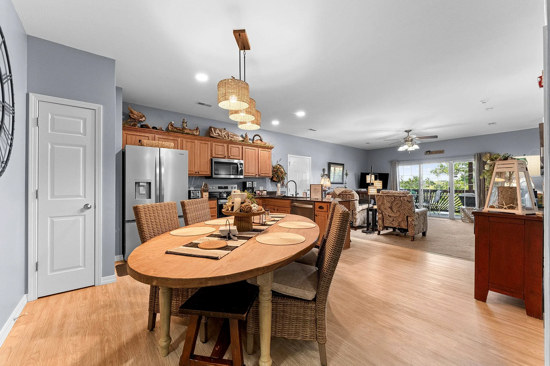 Vickery Resort 3BR Walk-In Lakefront Condo with Dock