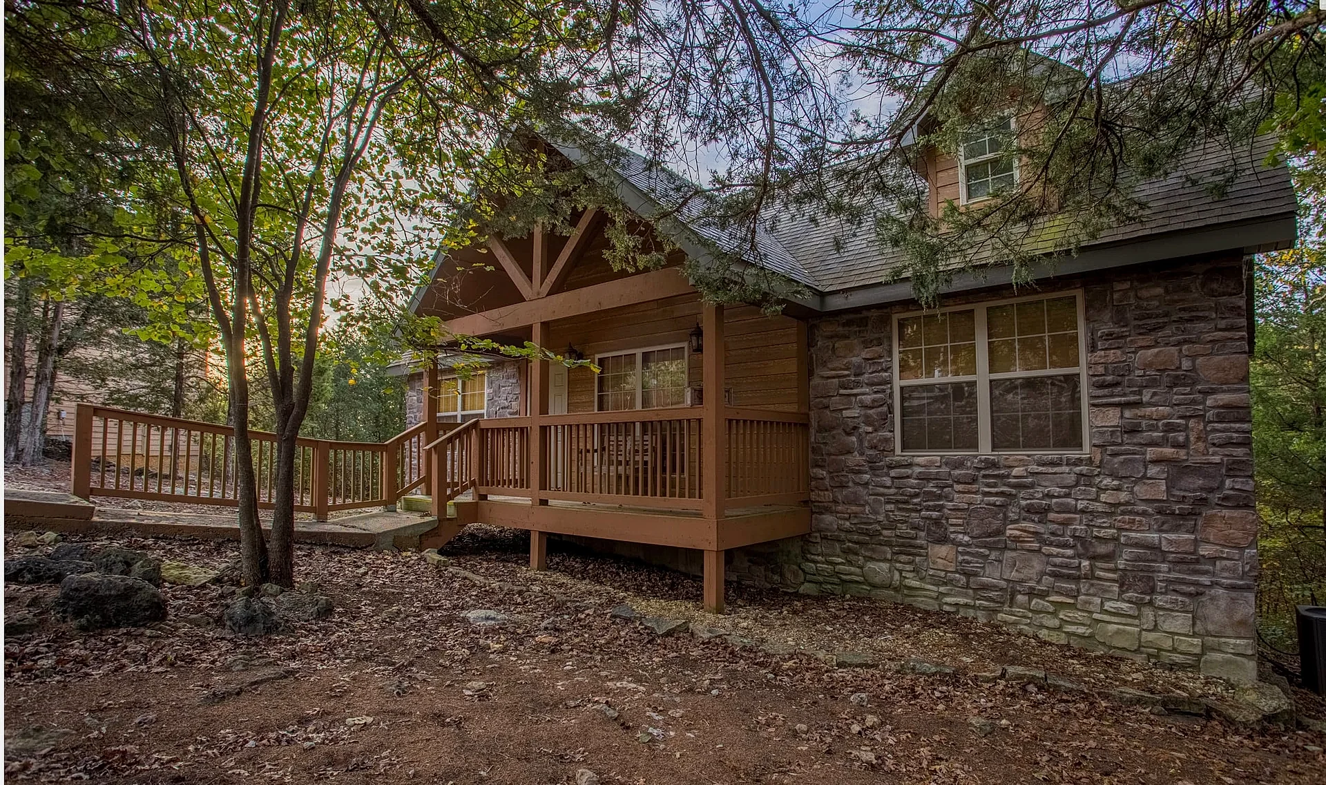 Lazy Pines Lodge L037 - 2BR/2BA Branson West Cabin