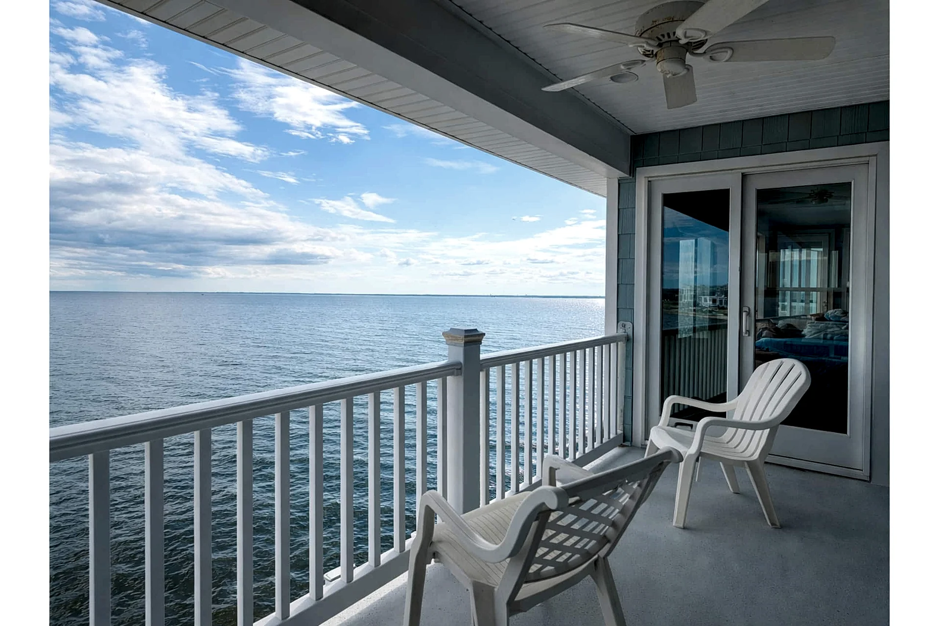 Wow. A Vacation You Will Never Forget! Water Views in Seaside Park, New Jersey, United States — photo 3