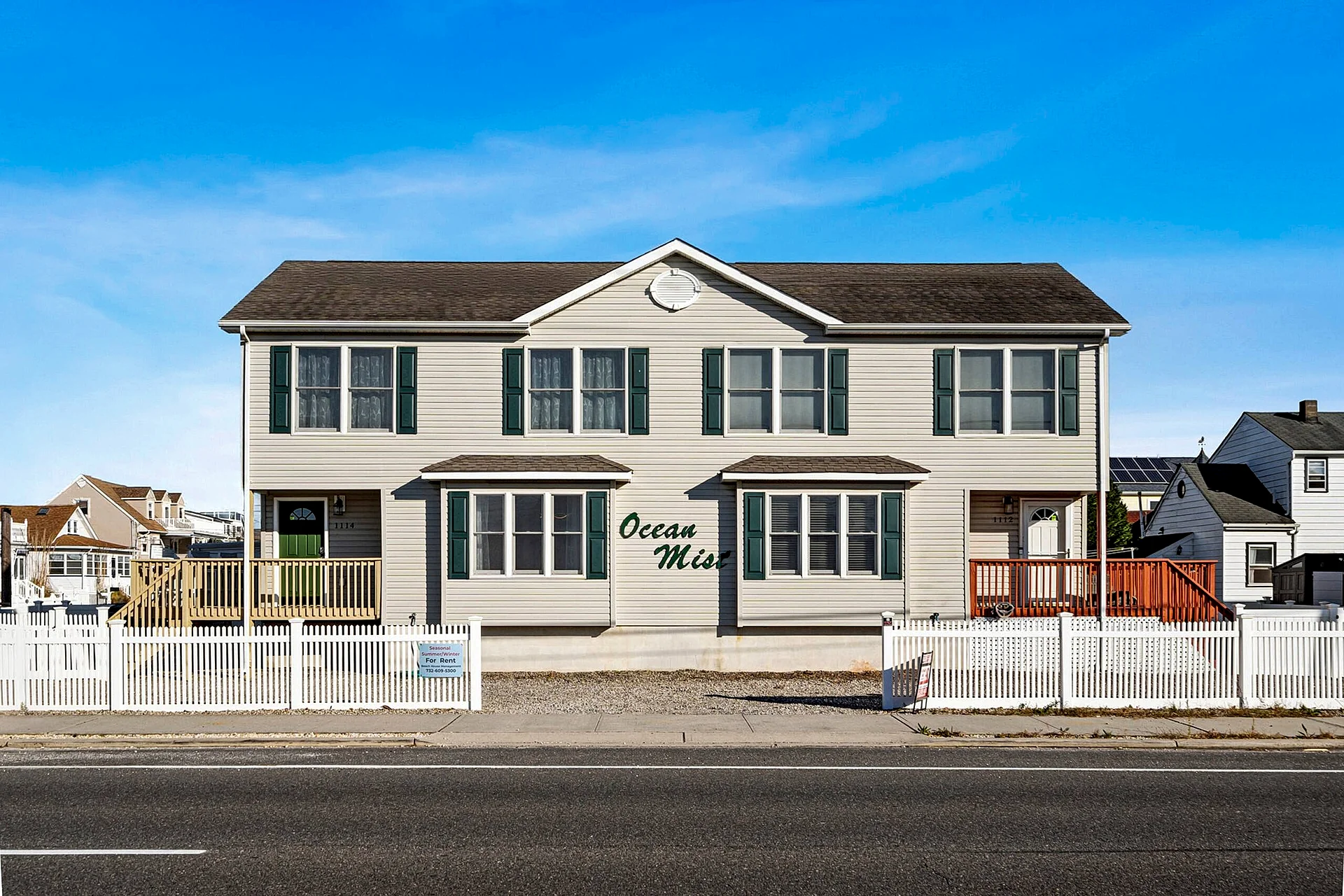Wow. Newly re-done Great Location: 3-Bdrm 3-Bthrm in Seaside Park, New Jersey, United States — photo 5