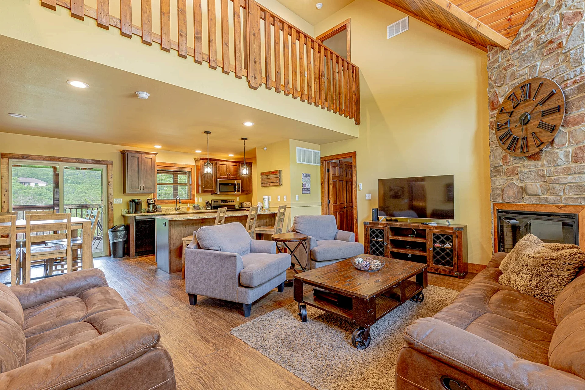Fox Hollow Lodge L136 - 4BR StoneBridge Luxury Cabin in Branson West, Missouri, United States — photo 2