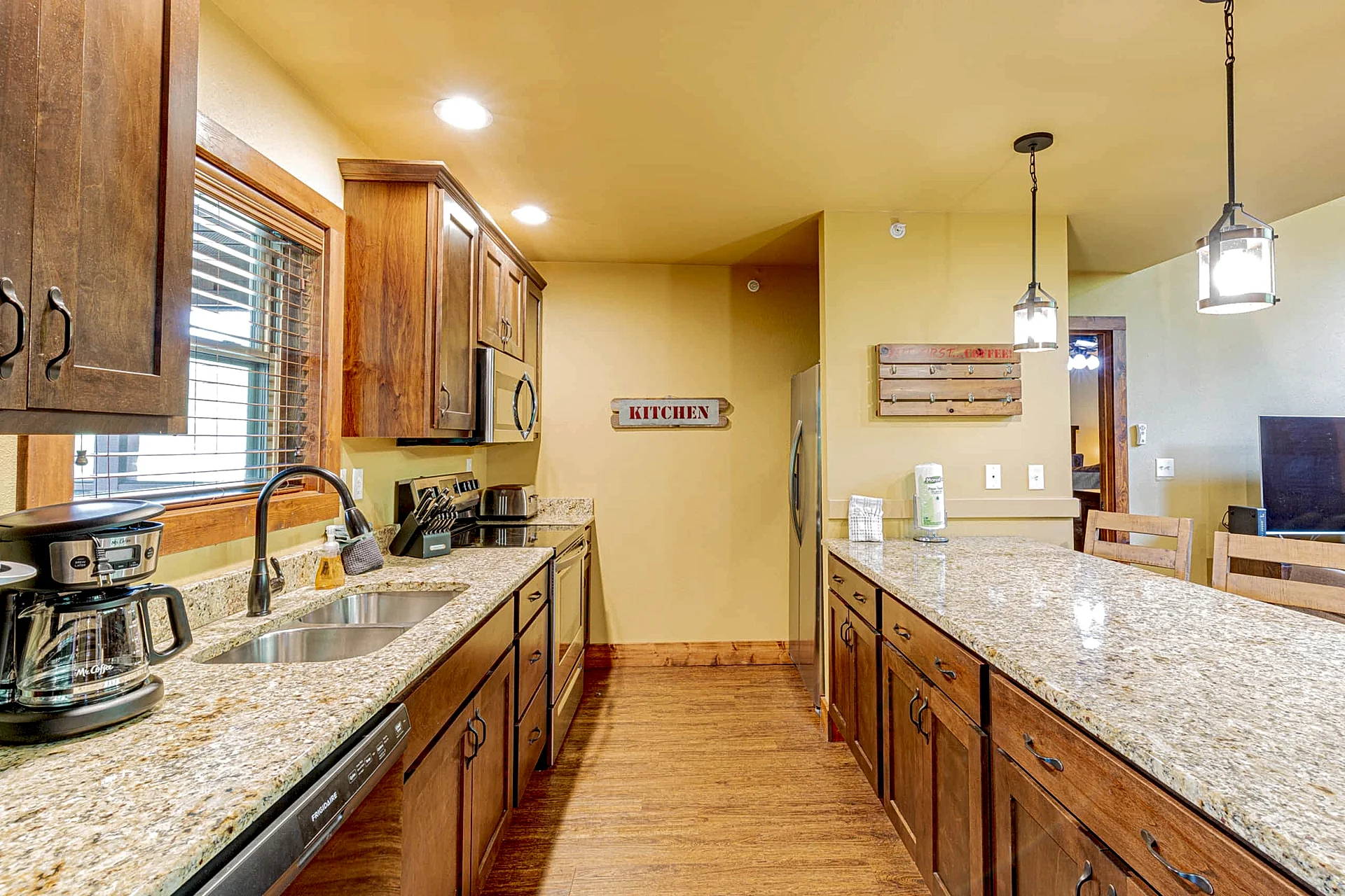 Fox Hollow Lodge L136 - 4BR StoneBridge Luxury Cabin in Branson West, Missouri, United States — photo 5