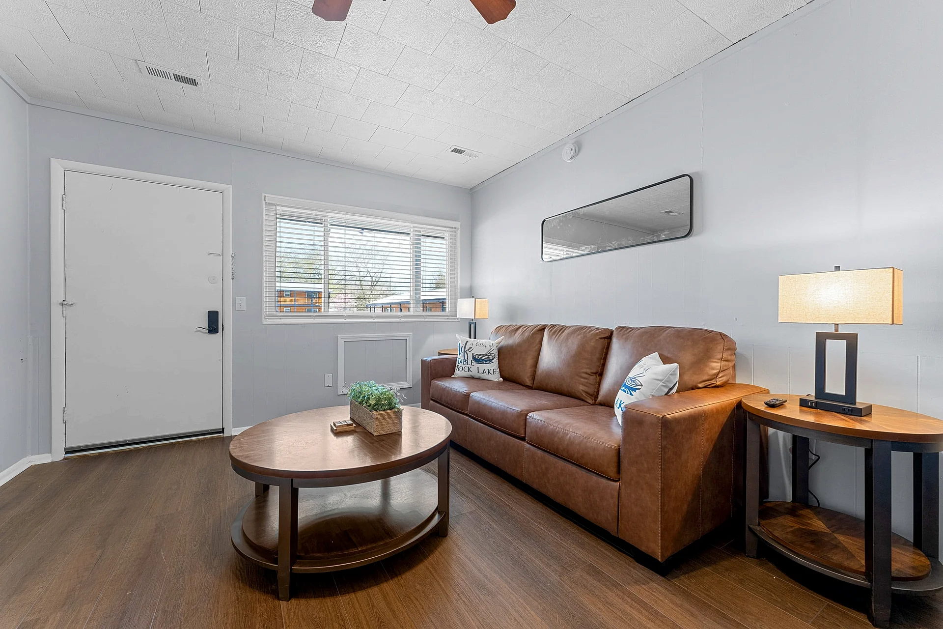 Your Home Away from Home! Silver Cove 2: 2BR Suite in Branson, Missouri, United States — photo 2