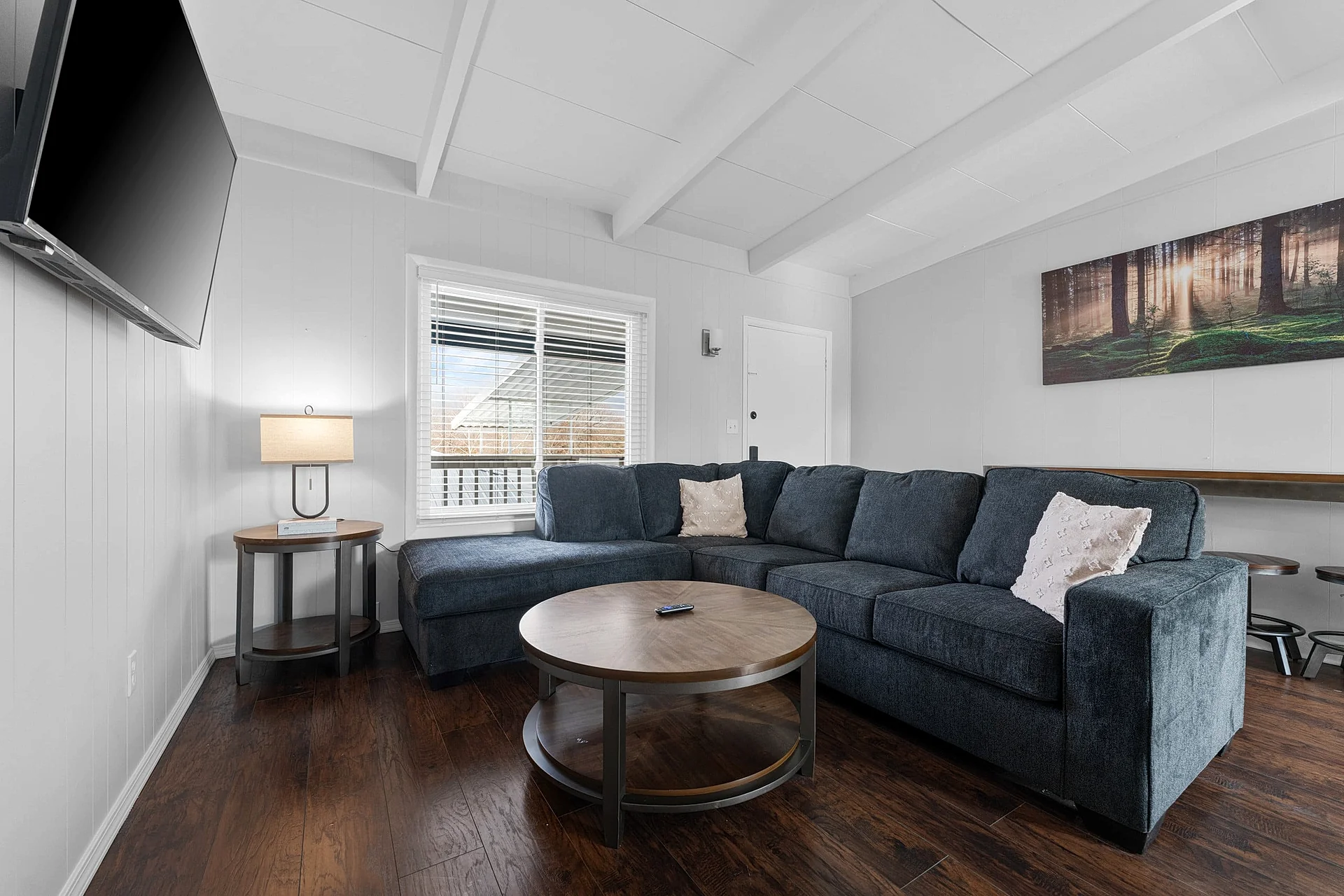Your Perfect Lake Escape! Silver Cove 4 2BR Suite