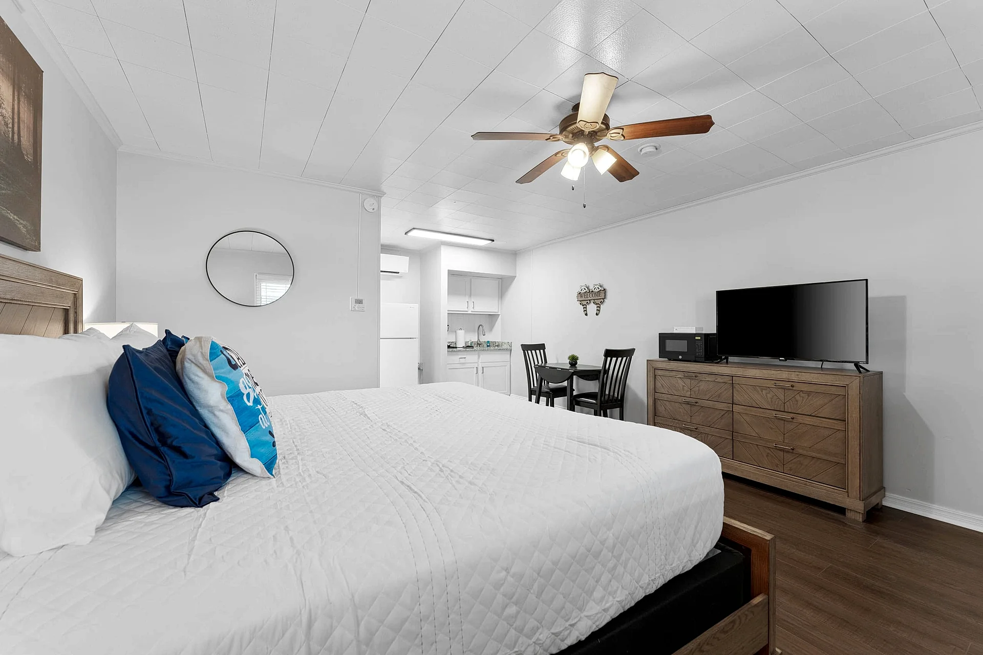 Lakeside Comfort: Your Perfect Getaway! SC7 Studio in Branson, Missouri, United States — photo 2